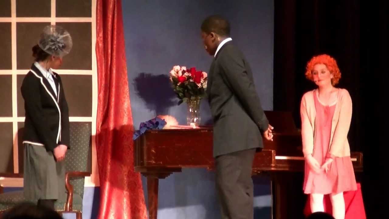 Annie Jr musical play