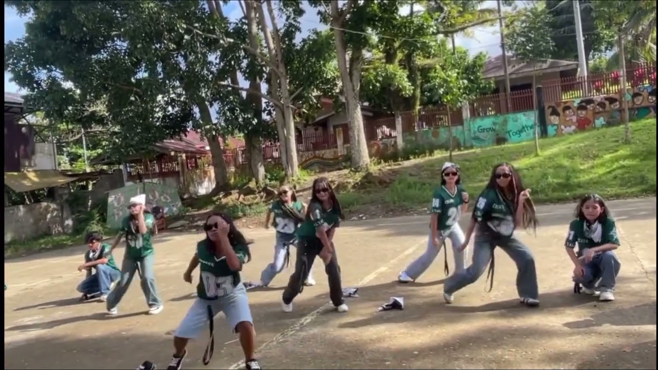 GROUP UNO, CHAMP!💚🥳                                              HIPHOP COMPETITION