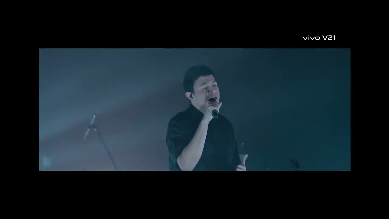 Tulus - Cahaya (Pertunjukan Virtual 'Terlalu Rindu') 28 September 2021