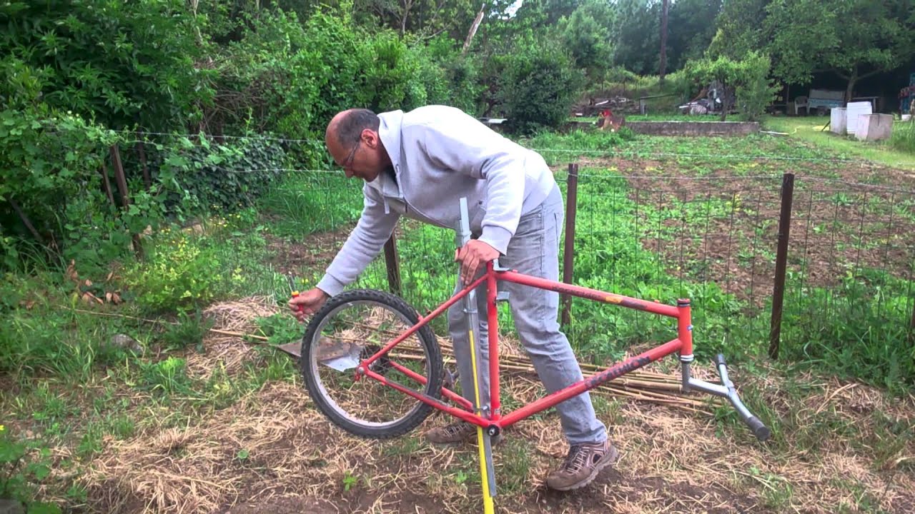 Houe Mara&icirc;ch&egrave;re Artisanale