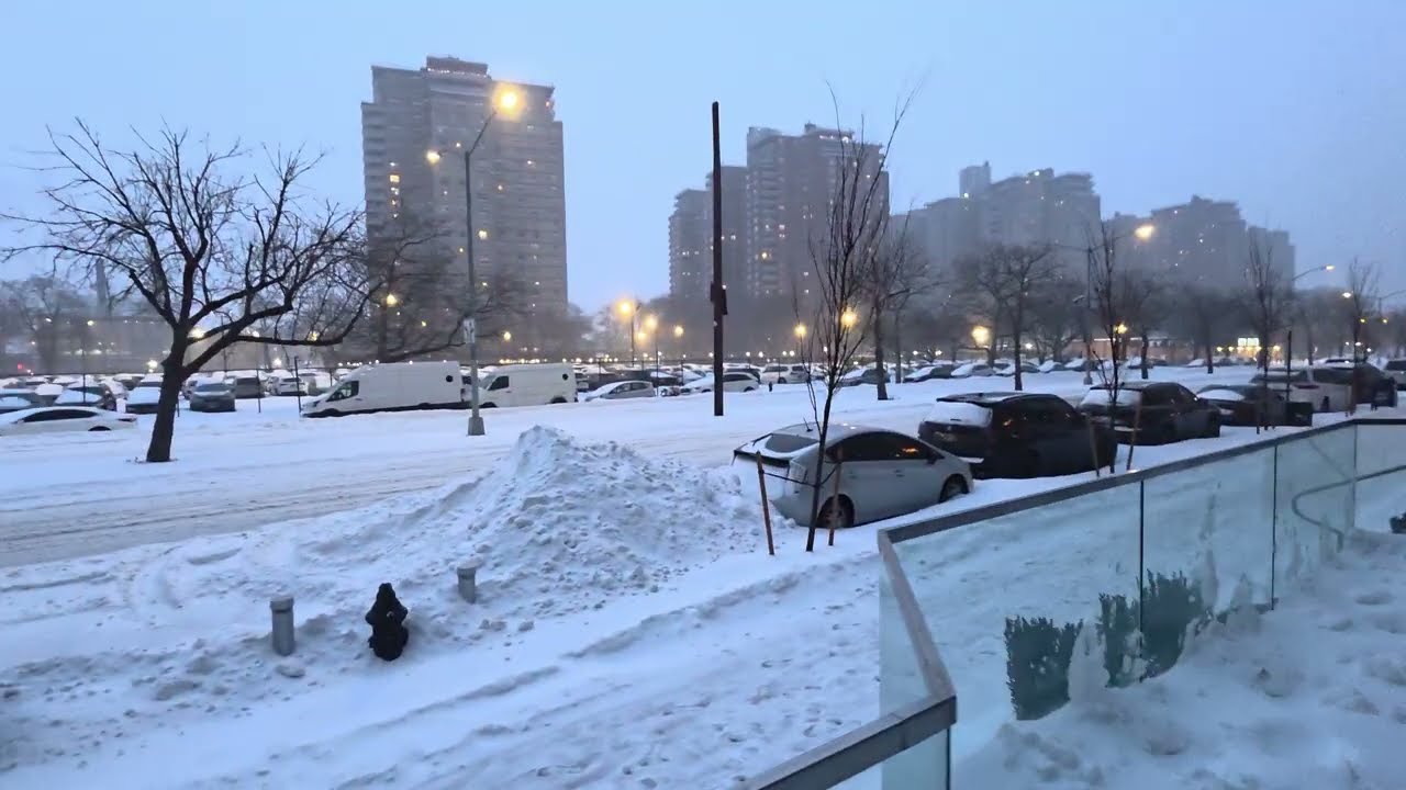 Winter vibes in New York ❄️🗽”#NYC #WinterVibes #Snow #AfterTheStorm#usa#newyork#viral#snowfall