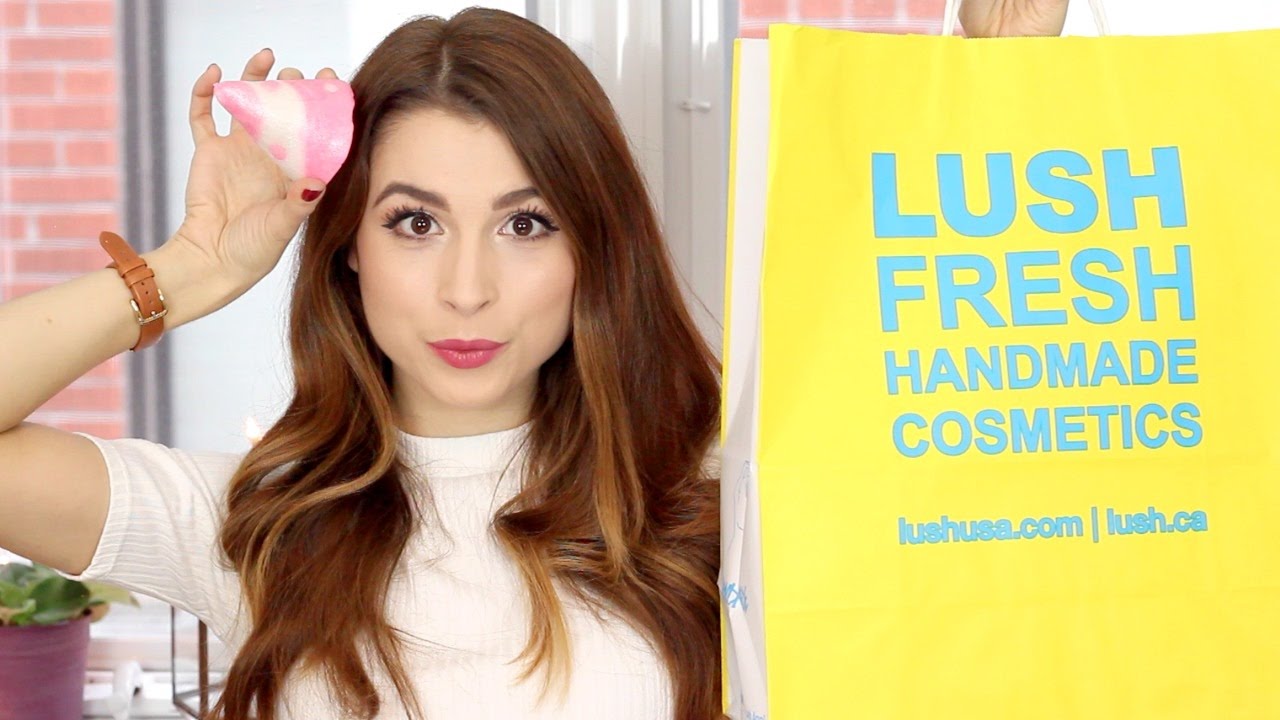 HUGE LUSH CHRISTMAS HAUL