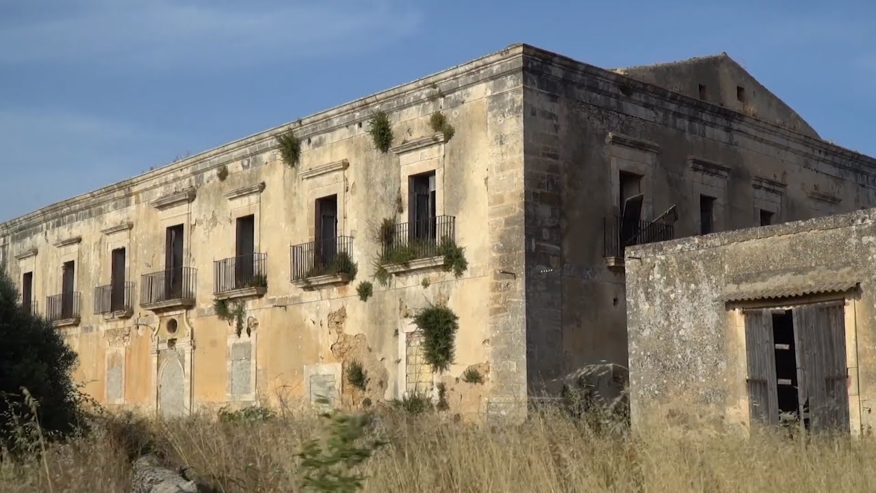 LA CASA DEI TRE TOCCHI PROMO - 4 - URBEX - SICILIA ABBANDONATA