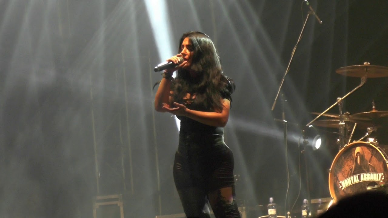 Therion - Invocation Of Naamah & The Siren Of The Woods (live)
