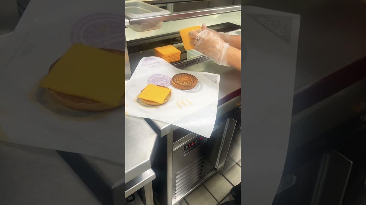 McDonald&rsquo;s POV: Double cheeseburger 🍔🍔🥴🥴 #food #mcdonalds #fastfood -#foryou #viral #fyp