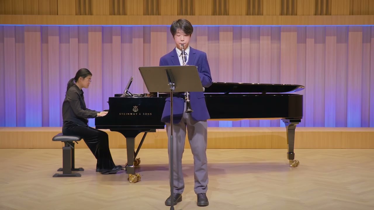 K.P.Stamitz Concert No.3 Performed by Michael Cao