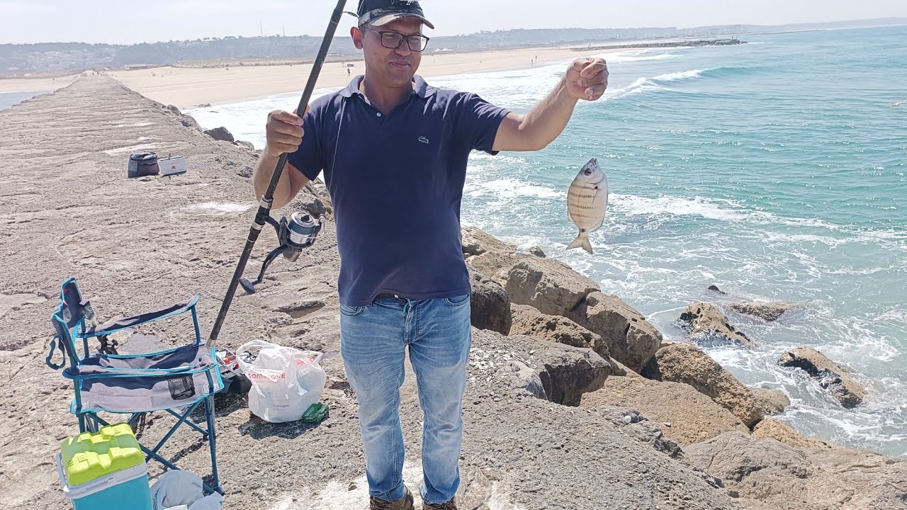 PESCARIA  Na PRAIA COVA DO VAP0R COM UMA VISITA DESLUMBRANTE! #pecaria