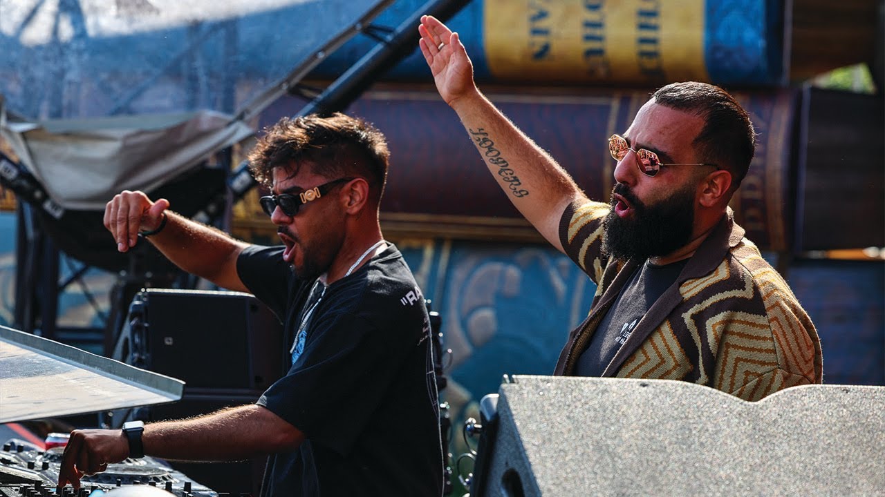 Loopers B2B Nuzb | Tomorrowland 2022 - WE 3