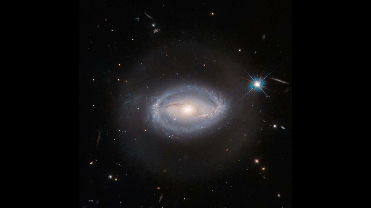 Seyfert galaxy : active galactic nucleus