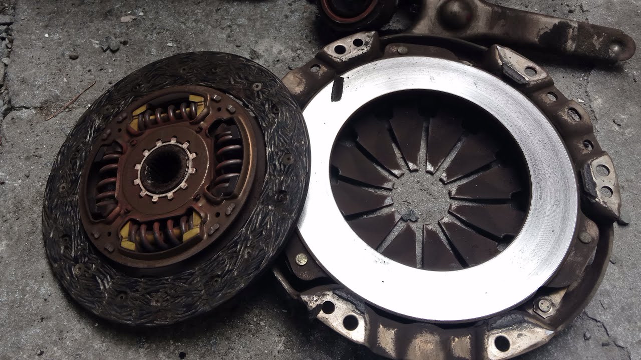 clutch plate pressure plate removing'