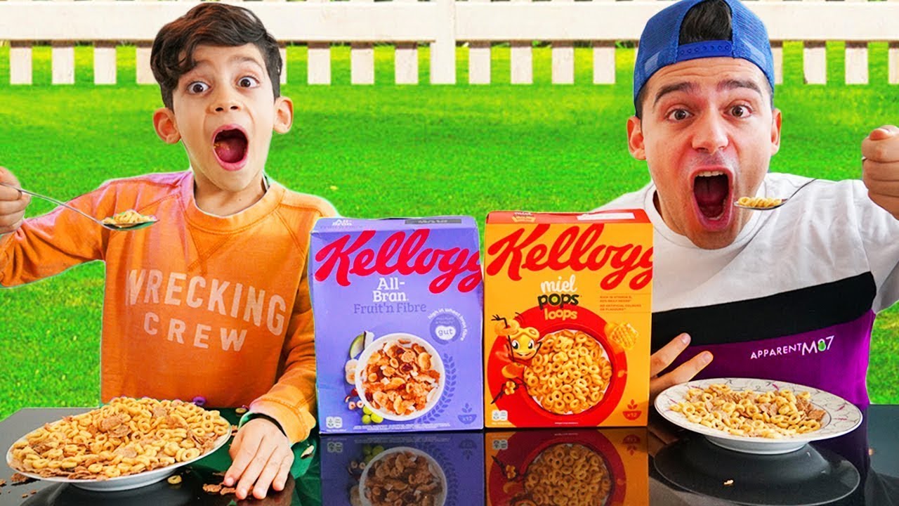 Jason y Alex tienen deliciosos cereales para el desayuno | Rutina Ma&ntilde;anera de Jason #shorts