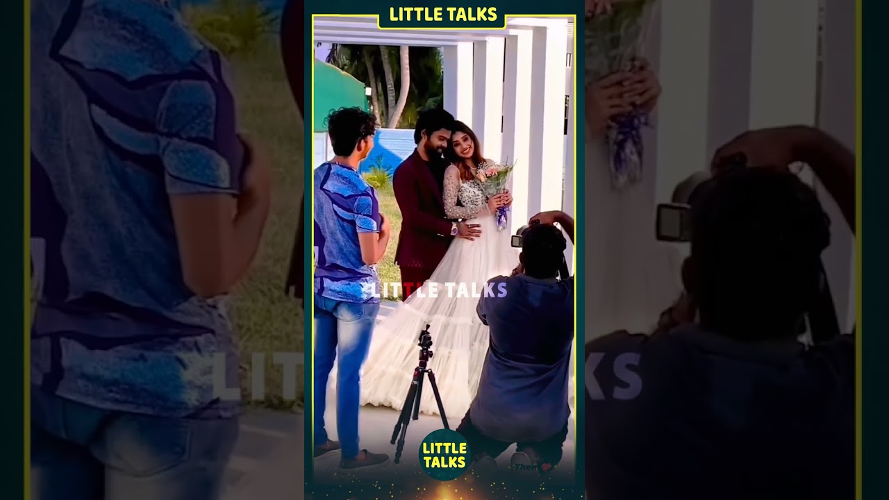 Ayesha-வோட Boyfriend இடுப்பை பிடிச்சு கொடுத்த Romantic Pose-ல Ayesha இப்படி வெக்கப்படுறாங்க 😍