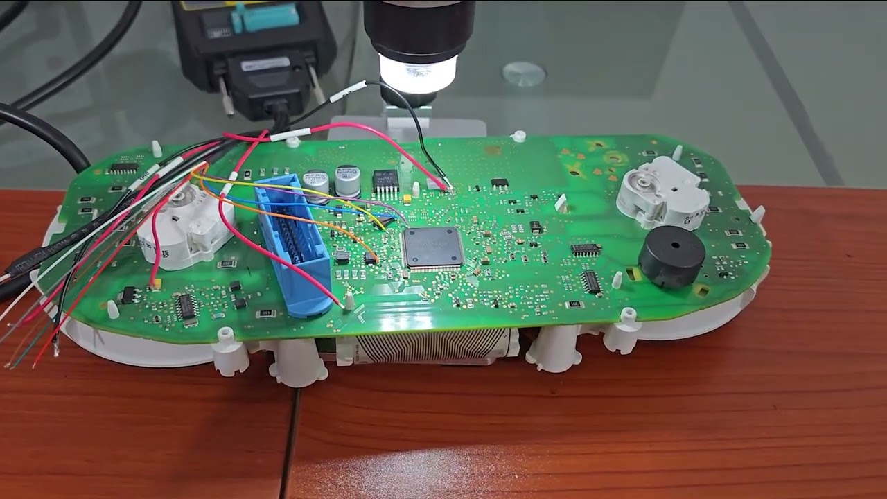Programación Llaves Perdidas VW Vento Micro Renesas AKL con VVDI-2 y VVDI-Prog + Licencia MQB Nec35x