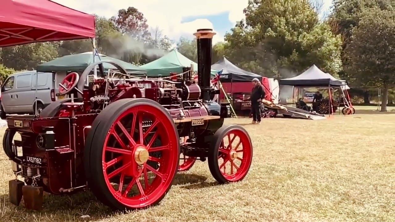 Traction Engines & Classic Cars