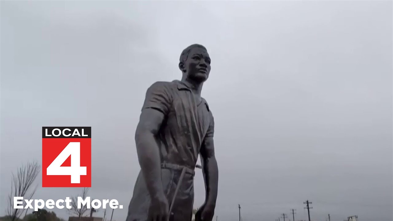 City of Detroit unveils statue, opens new 2-mile stretch of Joe Louis Greenway