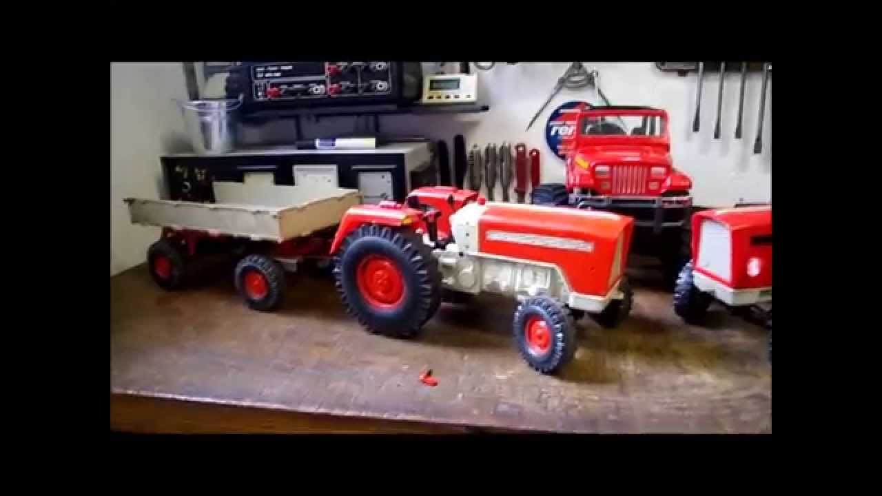 DDR Traktor Piko mit Hänger - Spielzeug Ostalgie Rretro