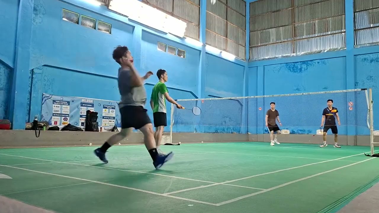16 Januari 2026. Leo Adi vs Refin Irga