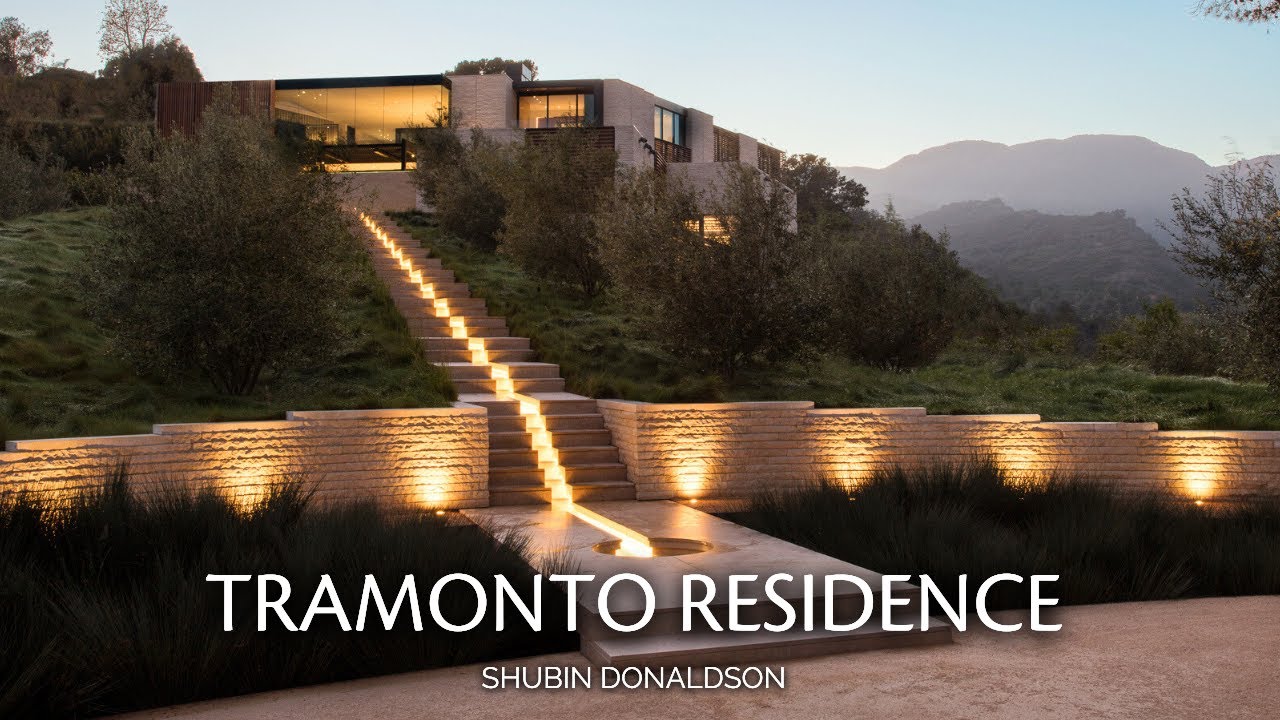 The Dispersal of Form to Harmonize with the Terrain | Tramonto Residence
