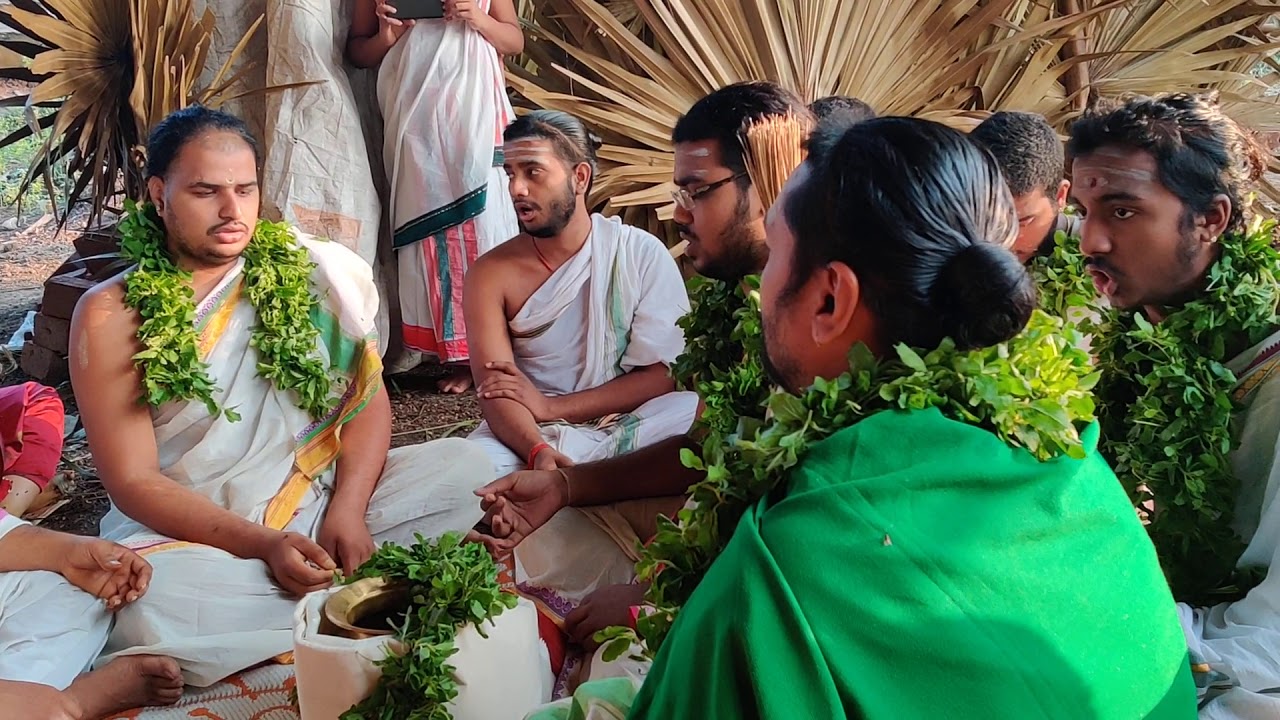 Bahishpavamanam - Sama Veda ganam in Poundarika Yagam