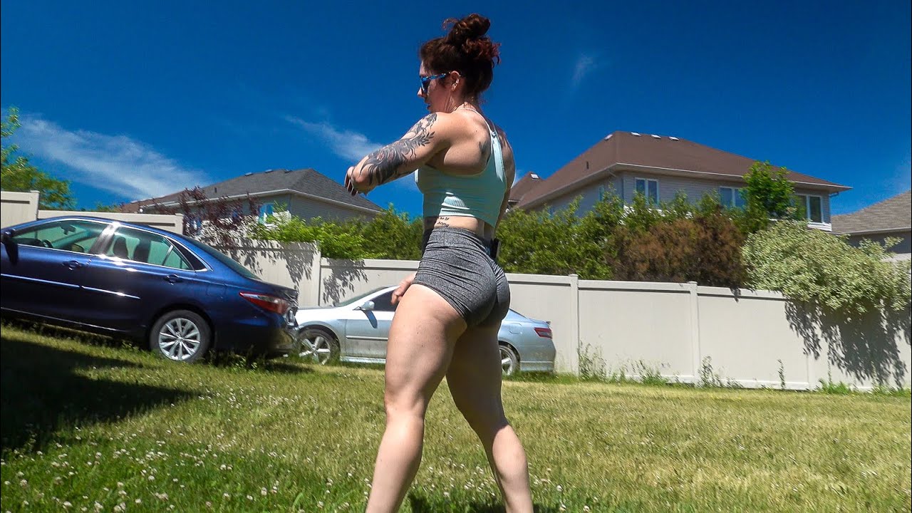EMOM burpee wall ball