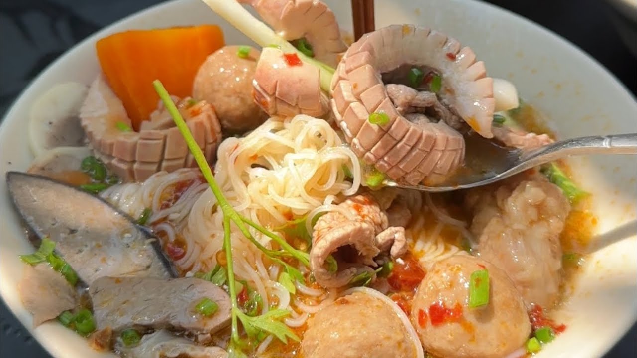 ក្បួនធ្វើស៊ុបគុយទាវឆ្ងាញ់