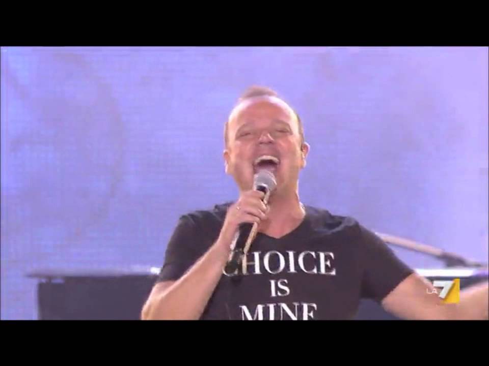 Ora - Gigi D'Alessio - Reggia di Caserta