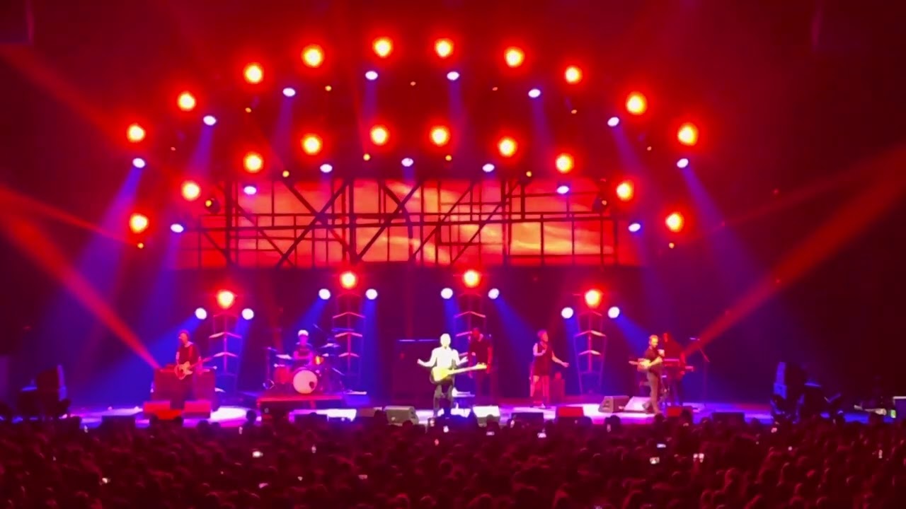 STING - Englishman in NY (live ARKEA ARENA 3/11/2022)