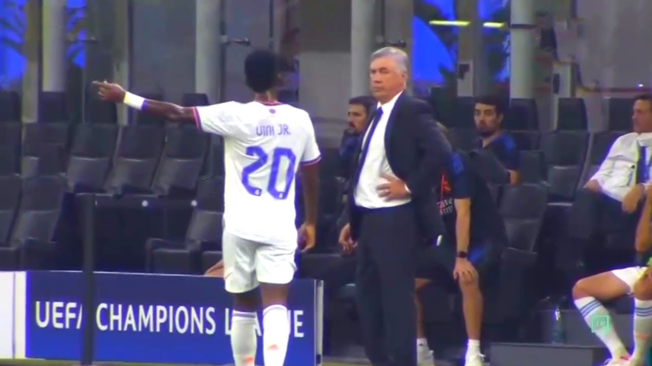 Esto es lo que pasó entre Vinicius y Ancelotti