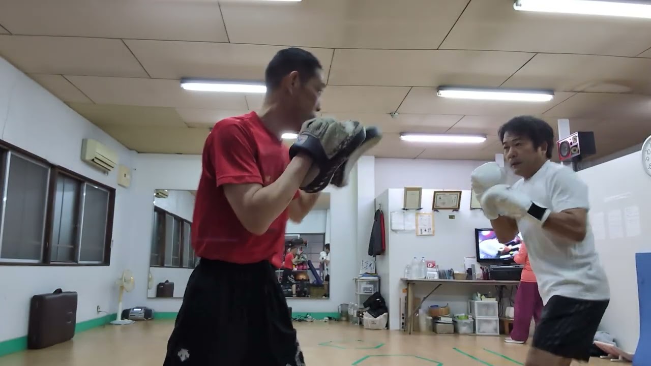 ミット打ち