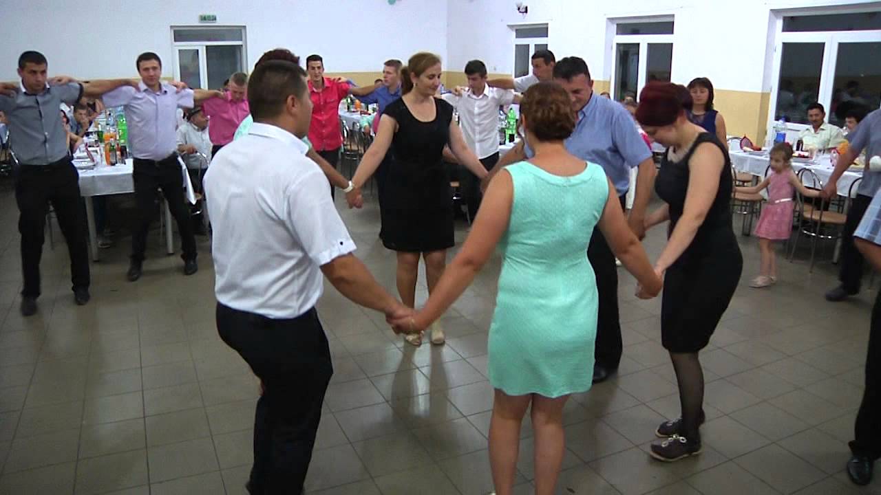 ISABELLA  IOANA,botez la Tarnova,26.07.2015- clip 3