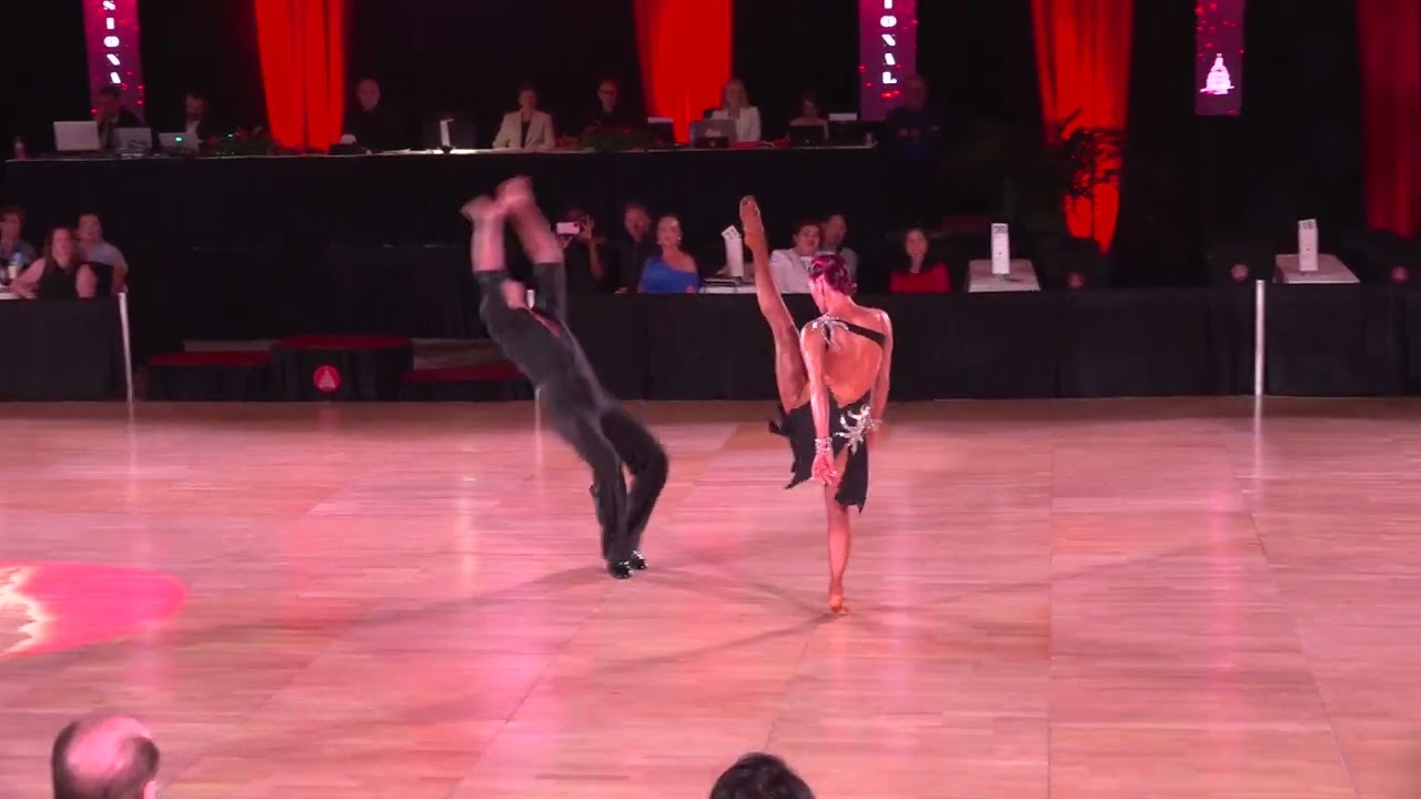 Shane & Shannon Jensen - Cabaret Champions - 