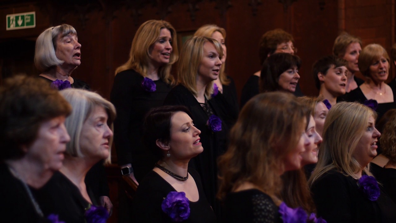 Di Voci Ladies Choir sing 