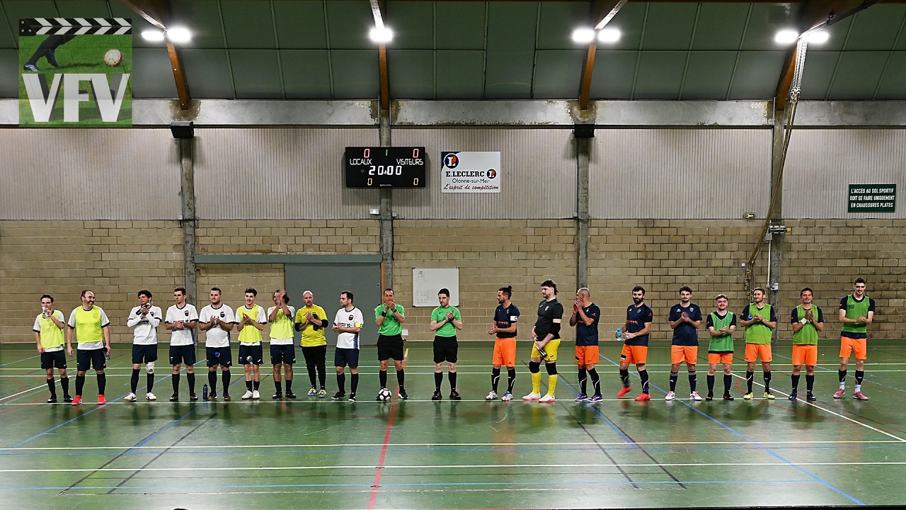 LES SABLES 10 à 4 BRETIGNOLLES BREM en D1 Futsal