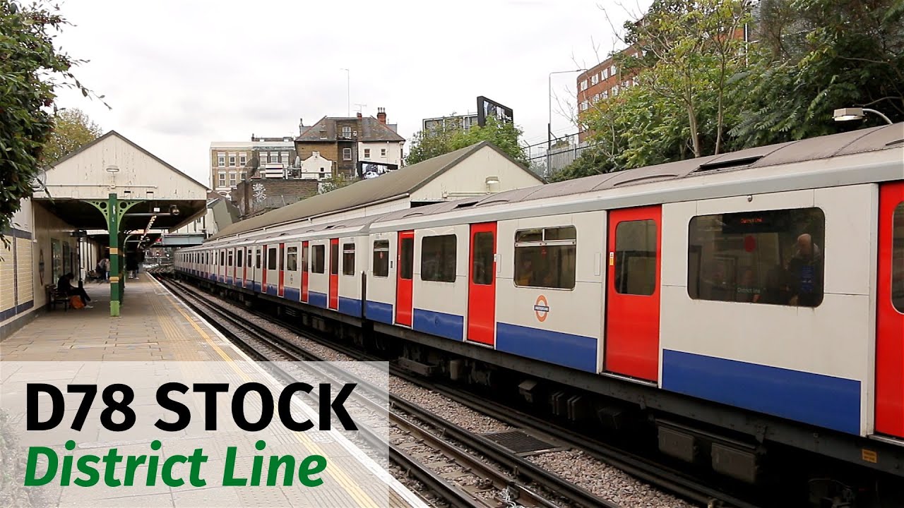 London Underground: Old D78 Stock at West Kensington
