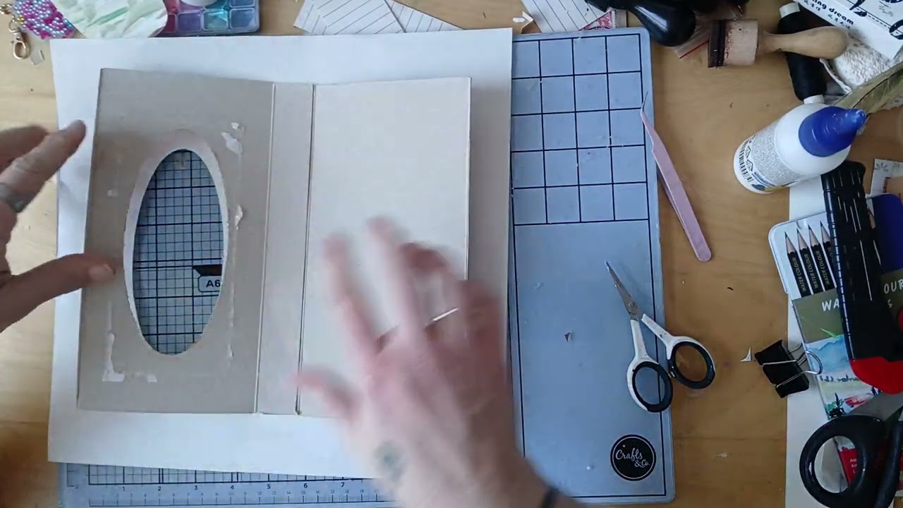 Begin van een junkjournal  maken. Met echte junk