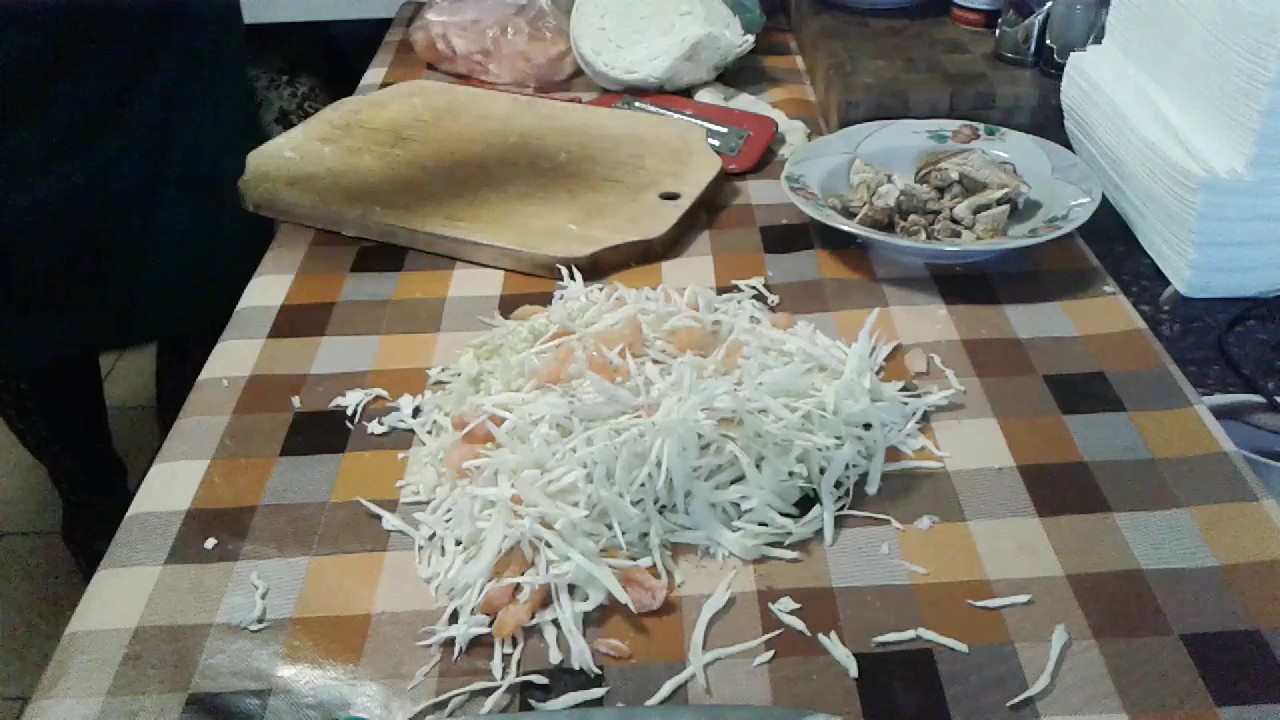 ПОДРУЖКИНЫ СЕКРЕТЫ: НАЛИВНОЙ ПИРОГ С КАПУСТОЙ И ГРИБАМИ
