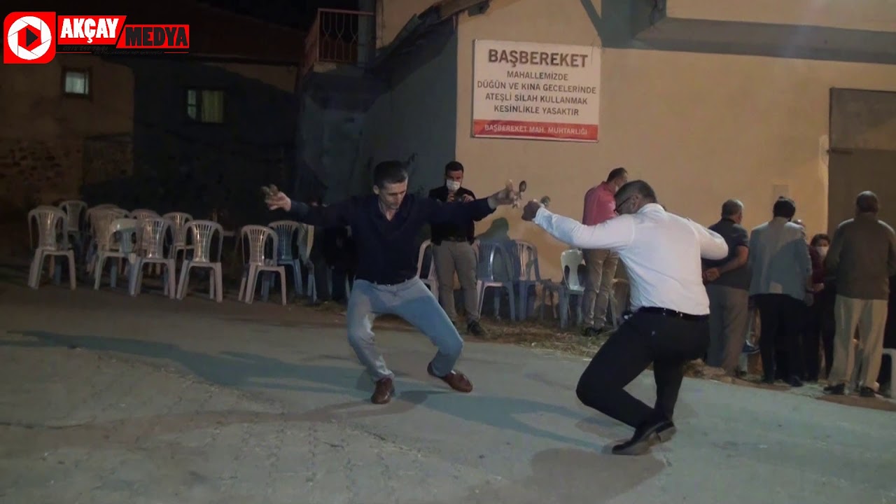 Ali Çini Evlerinin önü-Sarıkız-Sarda gidelim