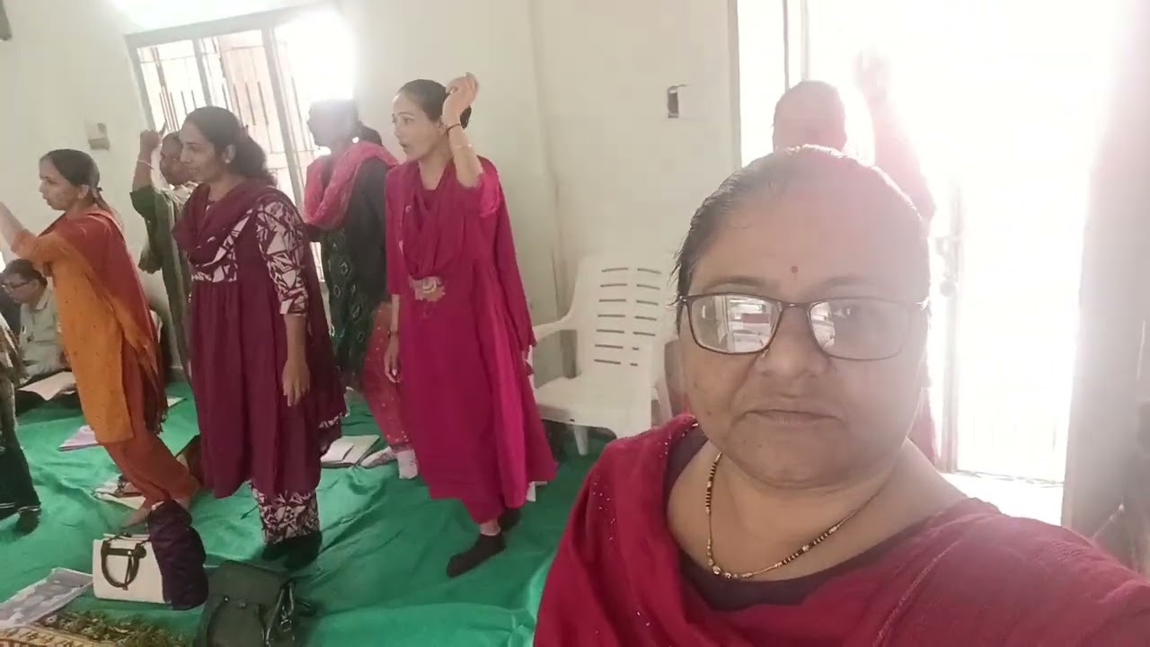 તલોદ તાલુકો તાજપુર કેમ્પ વિષયવસ્તુ આધારિત તાલીમ વિષય ગણિત અભિનય ગીત