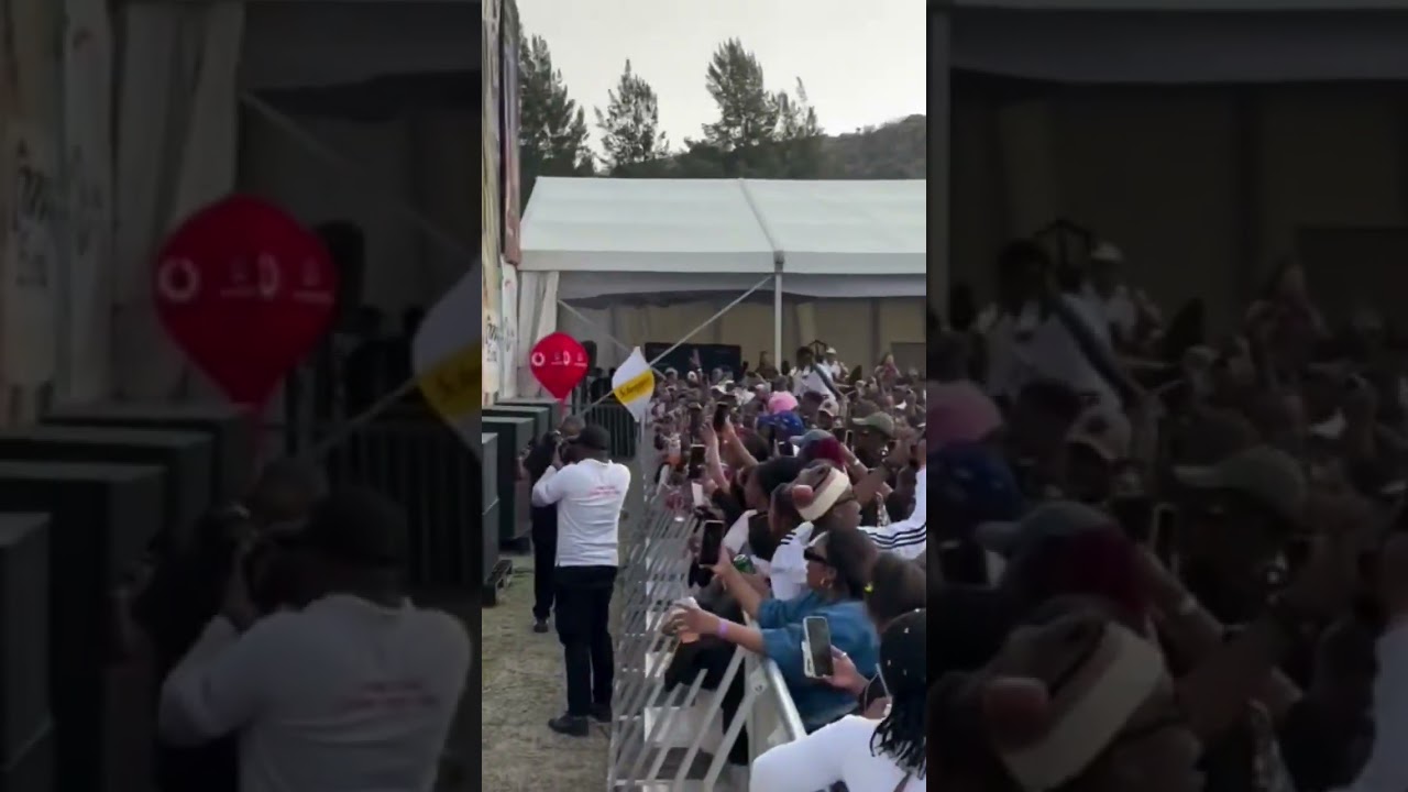 Lesotho people ❤️🌊🌊with Scotts_Maphuma