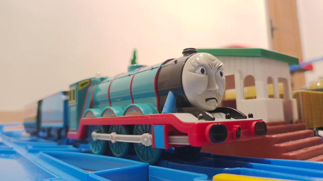 Tomy Plarail powerful gordon (angry gordon) (300 subscribers special)