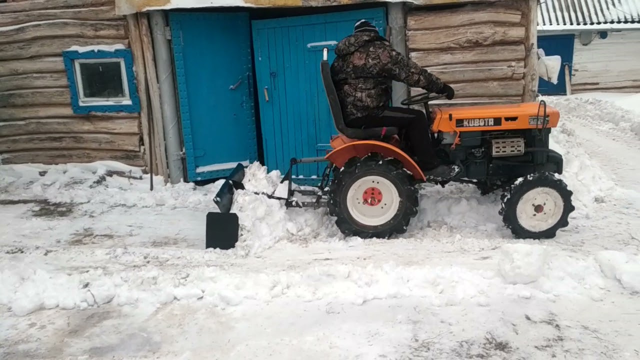 KUBOTA B6000