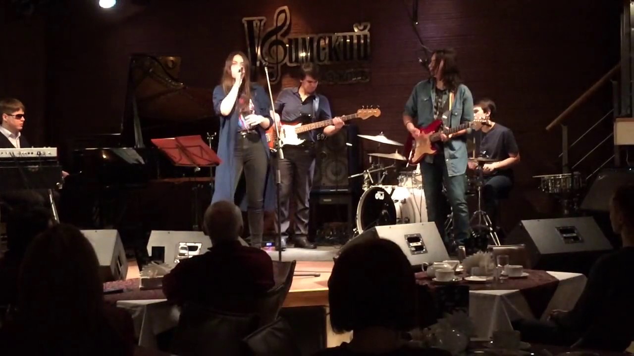 Woodstock Band - Looking Back On Love (Lenny Kravitz Cover)