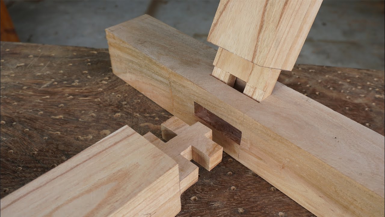 Extreme Special Traditional Hidden Lock Japanese Joints, How to Connect 3 Wood Without Nails
