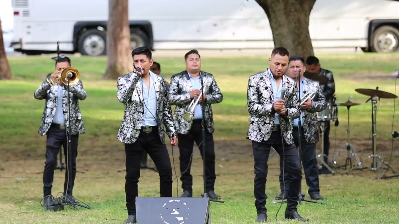 Chilena Alegre Banda Zaragoza La 953