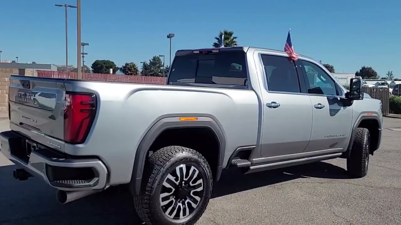 2026 GMC Sierra 2500HD Denali Ultimate Crew Cab Gilroy  Watsonville  Salinas  Seaside  San Jose