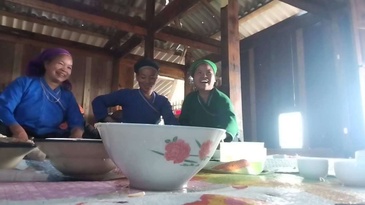 Hát nùng vui chơi giải trí 