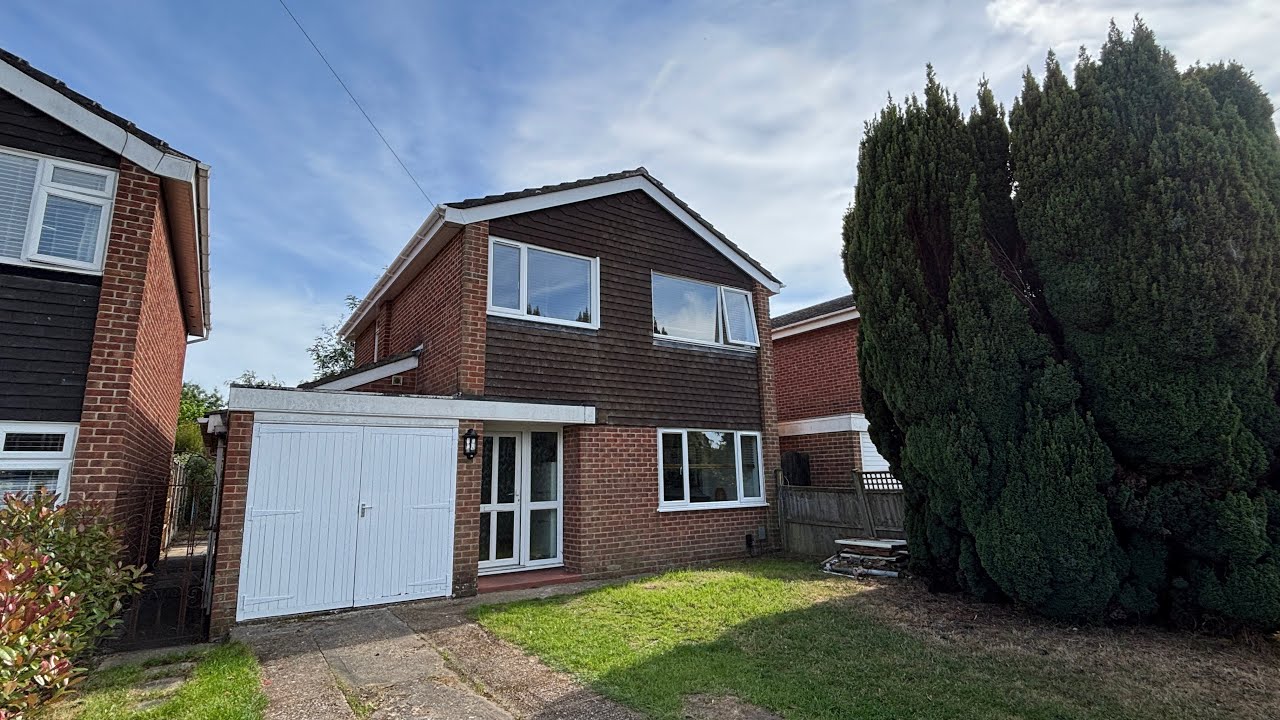 House Tour UK 2025 | £399,950 Family house for sale in Bournemouth