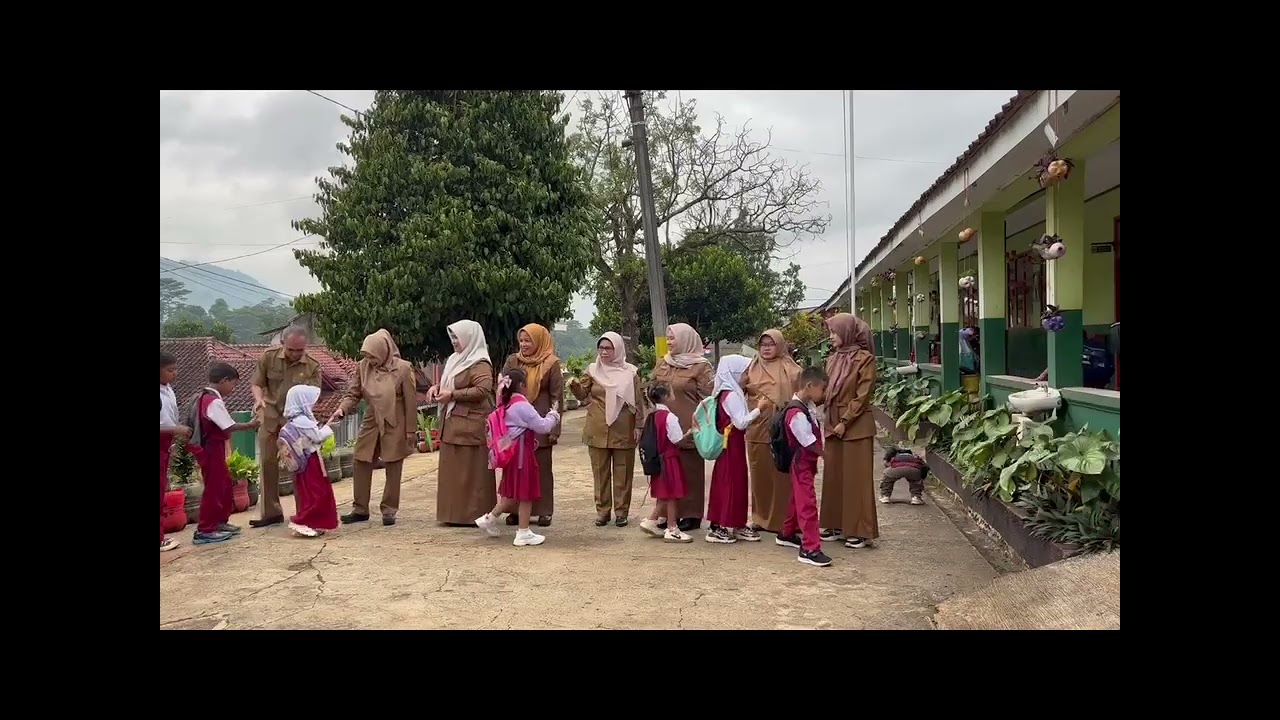 Kegiatan Sapa Bedas dan Pagi Ceria #bupatibandung #kangds #asep_kusumah72 