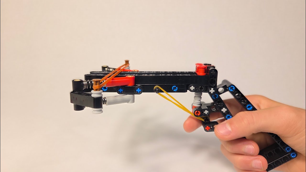 How To Build A Lego Crossbow (Common Pieces)