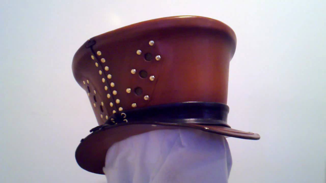 1 minute Maxx presents Fauxrovian Leather Top Hat